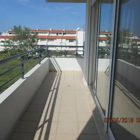 Estrada De Santa Eulalia דירה *